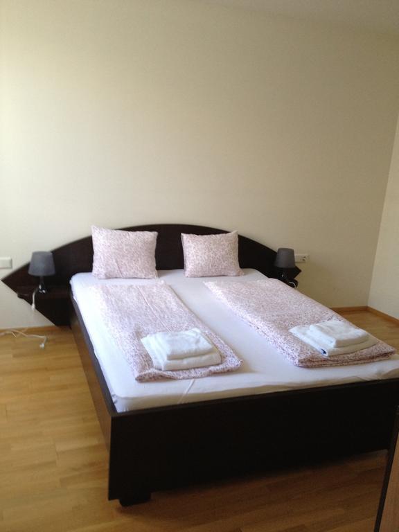 Debo Apartments Schoenbrunner Strasse - Contactless Check In Vienna Room photo